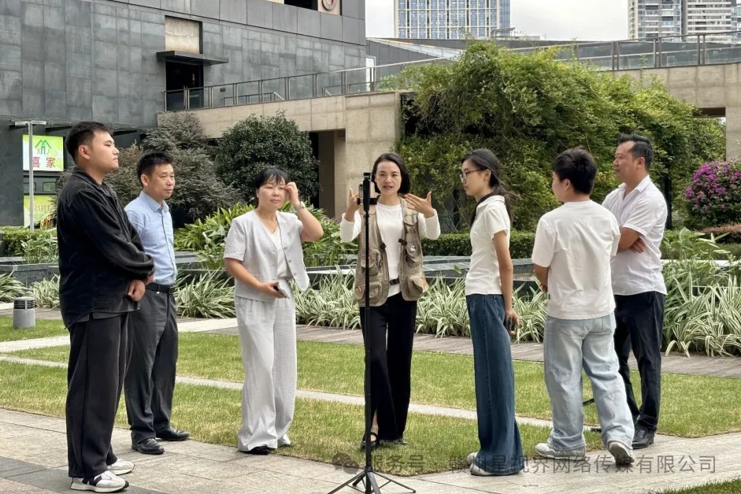 不会拍、不敢出镜、没流量? 赣州这批老板用 AI,两天搞定短视频起号
