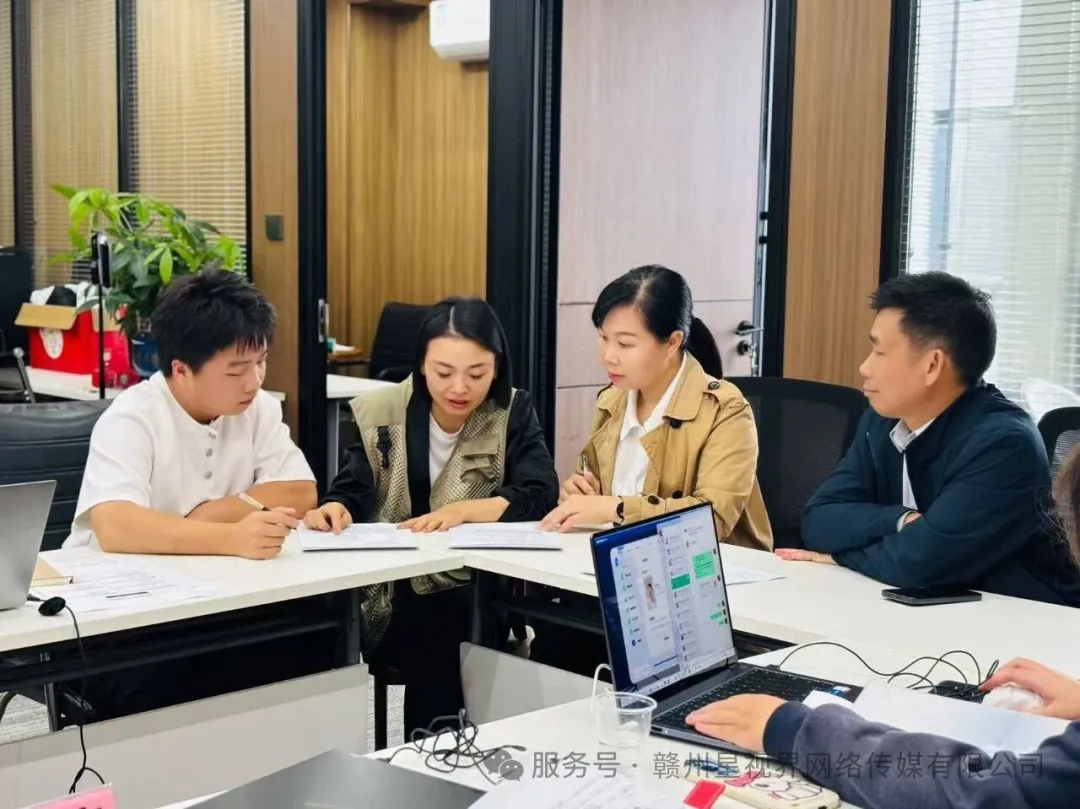 学员现场实操:AI 工具边学边练,当天上手